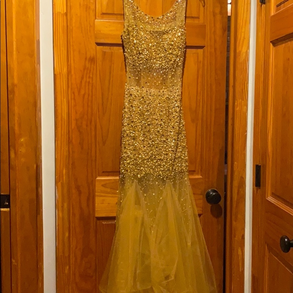 Gold sweet 16 prom dress